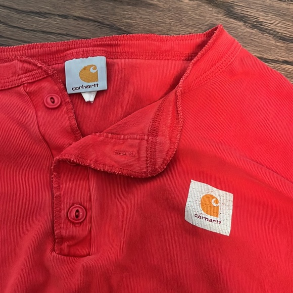 Carnhartt Red Cropped Sweater - Picture 2 of 3